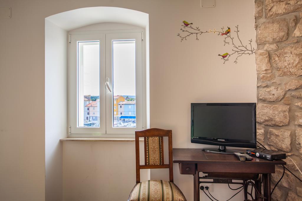 Apartment Pogled Na Luku 크레스 외부 사진